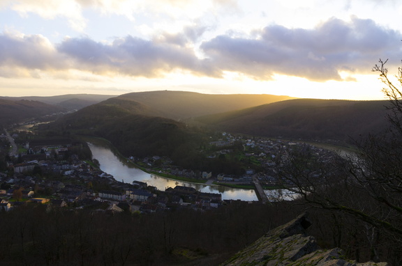 Roche à sept heures (Ardennes)