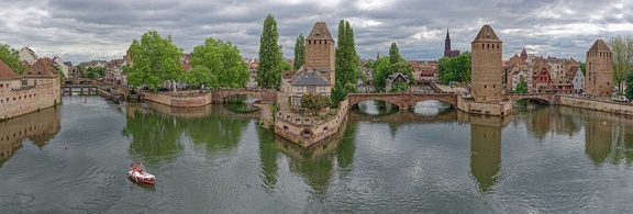 Strasbourg Pano (auto)